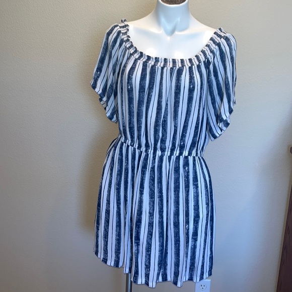 NY & Co Summer Dress - Picture 1 of 7